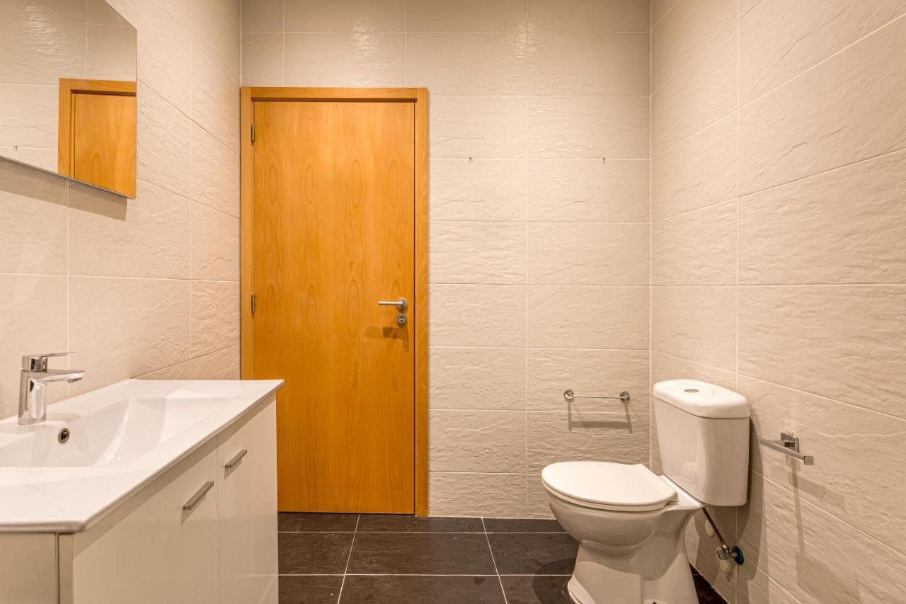 Joivy & Spacious In Apartamento Oporto